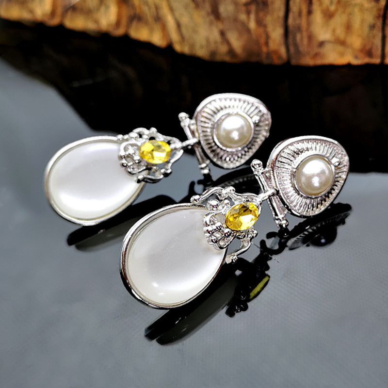 Allereya Vintage Women Moonstone Pearl Earrings