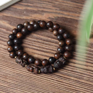 Serenity Men Bracelet With Four Buddha Carved From Agarwood