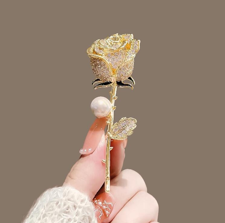Koinen Women Pearl Rose Brooch