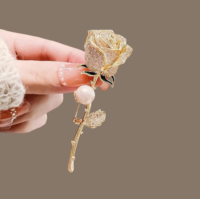 Koinen Women Pearl Rose Brooch